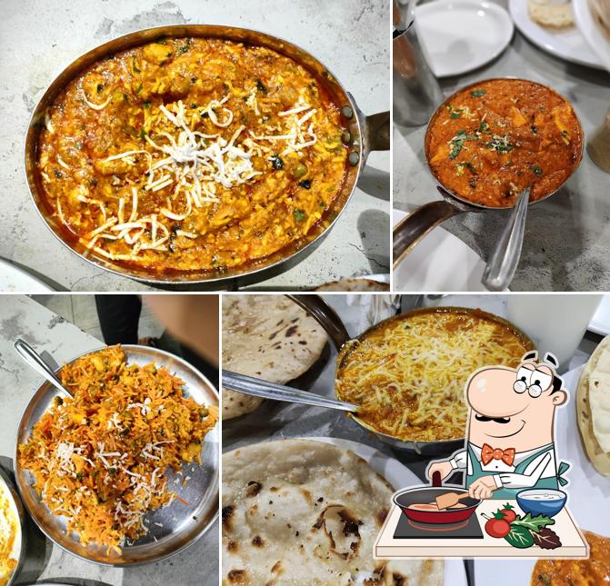 Chicken curry at Hotel Mahalaxmi