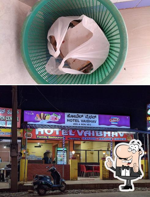 Here's a pic of Hotel Vaibhav