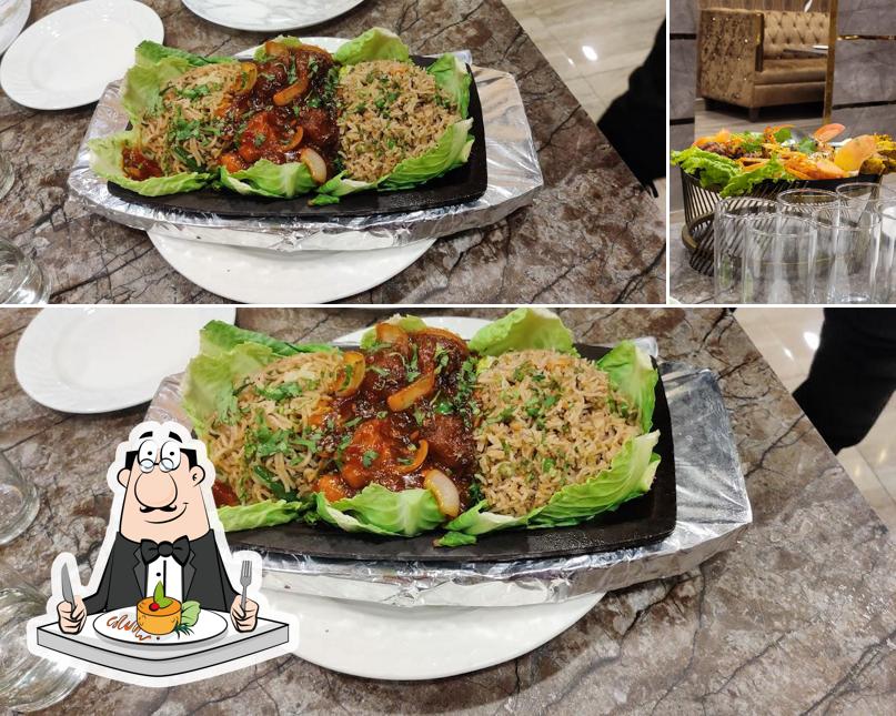 The photo of ROYAL PAKWAN’s food and interior