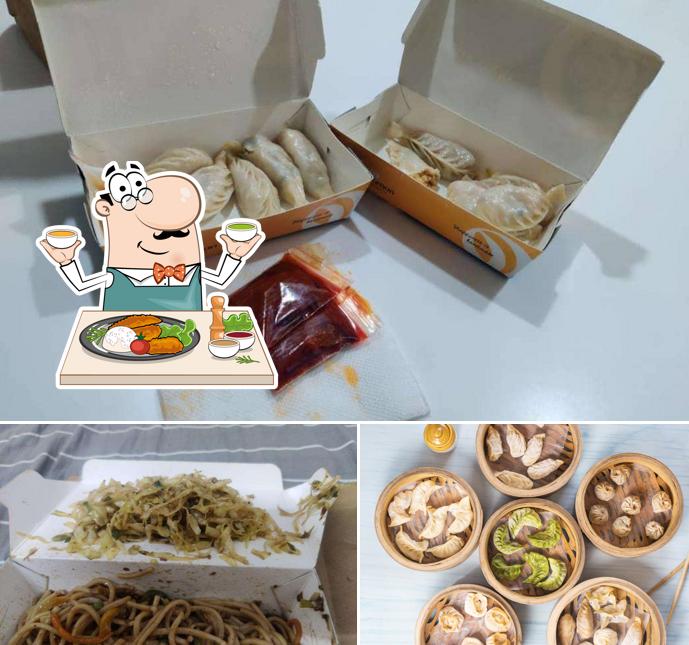 Food at Momoman