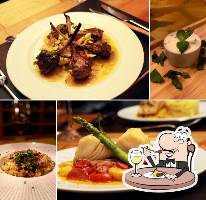 Comida em Enoteca Alphaville