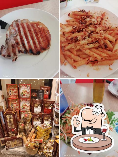 Cibo al Autogrill Tramatza ovest