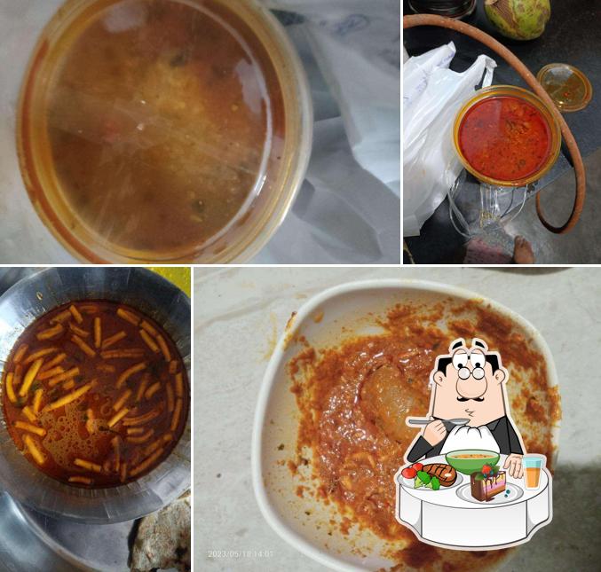 Hot and sour soup at Hotel Sandeep Food Plaza