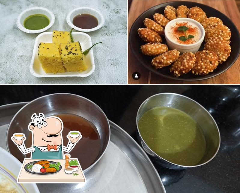 Food at Indori Bites