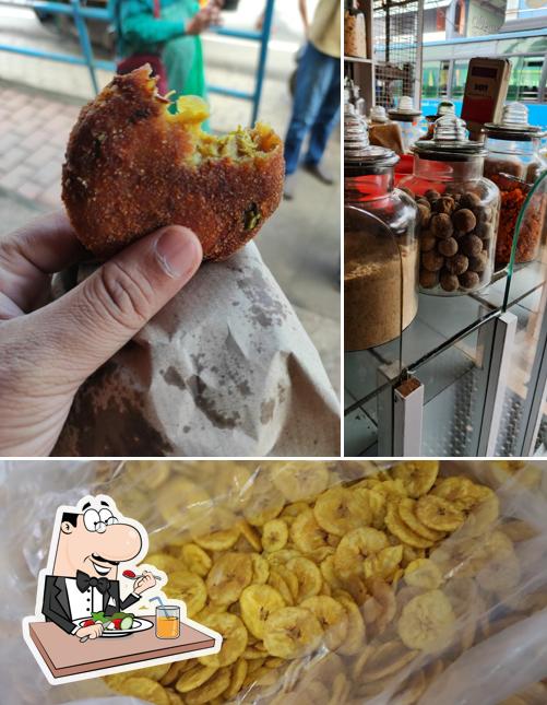 Food at Calicut Chips Center