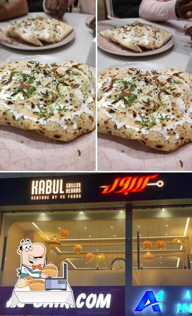 Garlic bread at Al baik Restaurant
