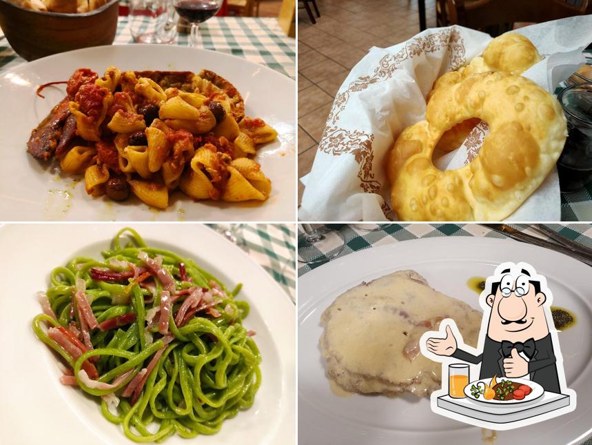 Platti al Trattoria Sandoni