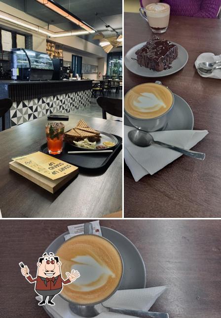Food at Coffee Yard