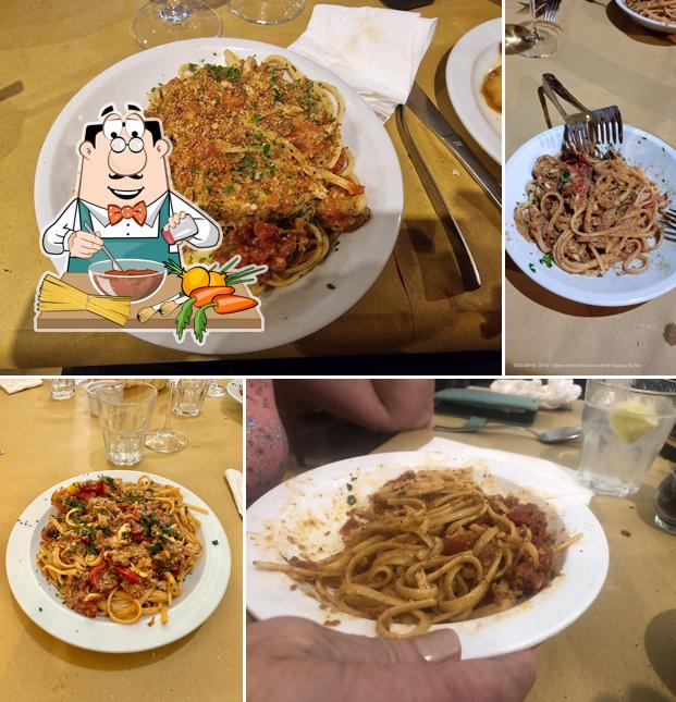 Spaghetti alla bolognese al La Taverna Del Lupo