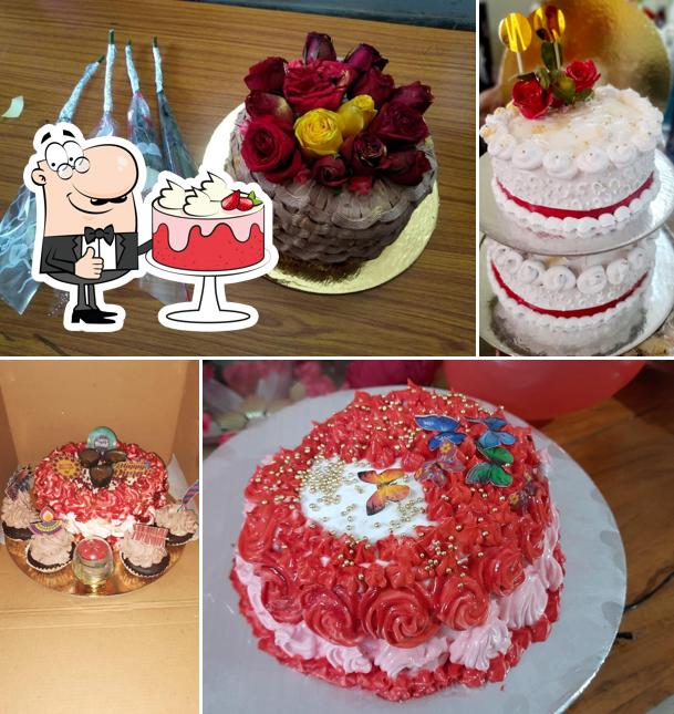 Look at this picture of Funcakies