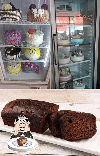 Chocolate cake at Balaji Bakery