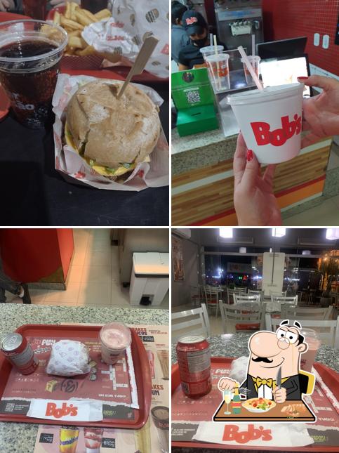 Comida em Bob's Burger - Rua Caldas Novas