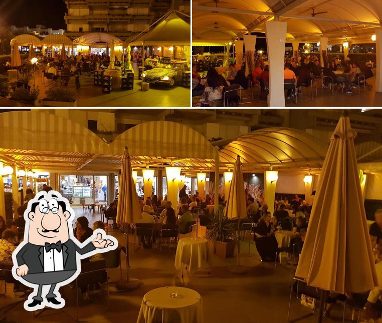 Gli interni di Edeleis Gelateria
