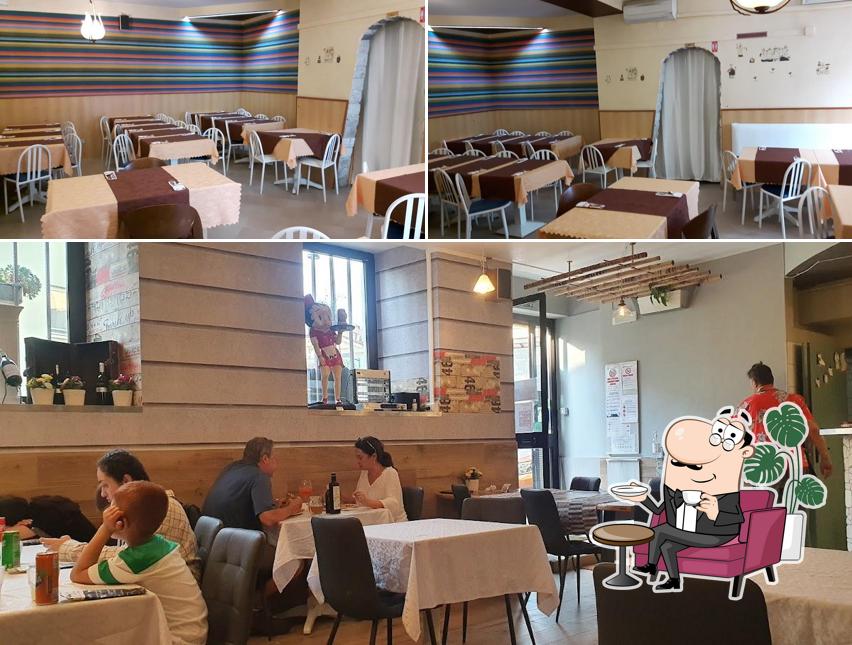 Dai un'occhiata agli interni di La Pizza Di Cittavecchia