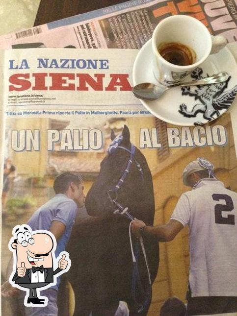 Guarda questa immagine di Caffè l'Accademia