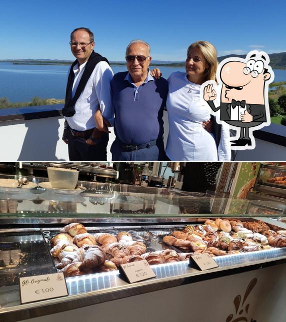 Ecco un'immagine di Bar Franci