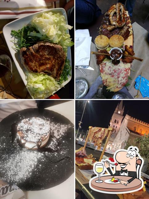 Platti al Pizzeria Hamburgeria Passione Eterna