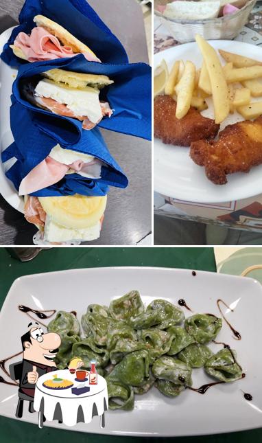 Piatto di formaggi al Bar Trattoria Fabbri