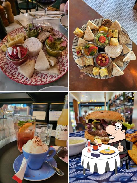 Piatto di formaggi al Bluebird Café