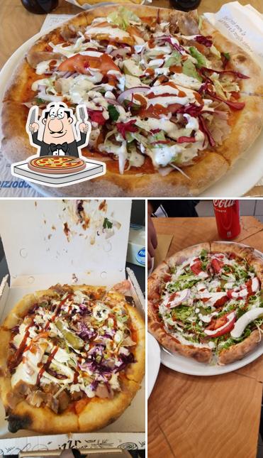 Prenditi una pizza a Musa's Kebap - Pizzeria