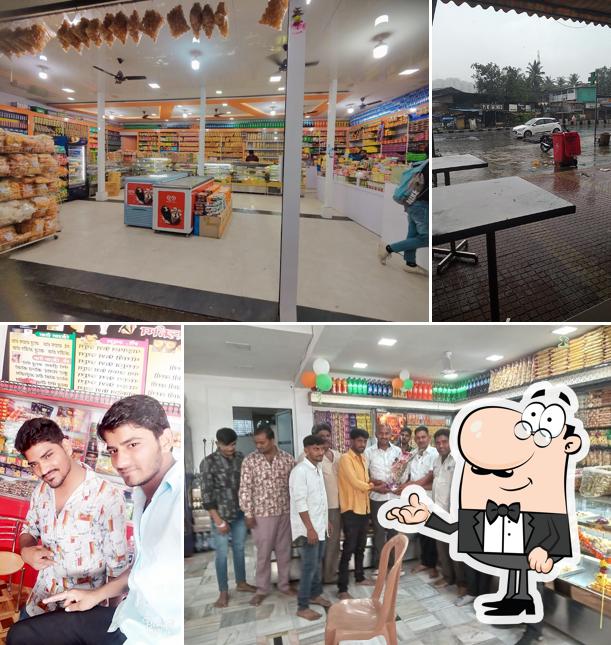 Check out how New Bikaner Sweet looks inside