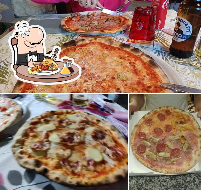 Prova una pizza a Ristorante Pizzeria La Fenice
