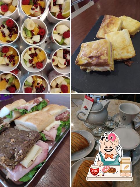Bar Farfui - Caffetteria Torrefazione Bevilacqua Sas propone un'ampia selezione di dolci
