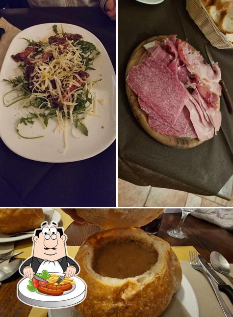 Platti al Osteria Libertaria