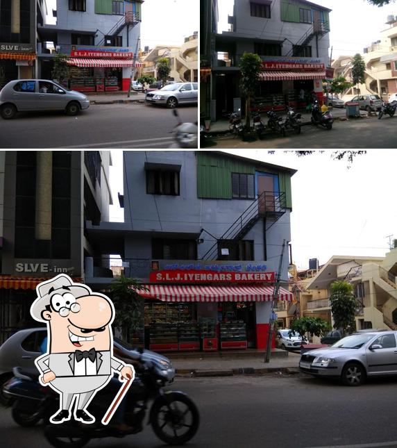 The exterior of Iyengar Bakery