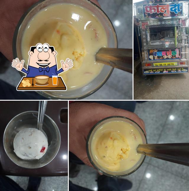 Clam chowder at Novelty Mix Ice-cream and Juice Centre