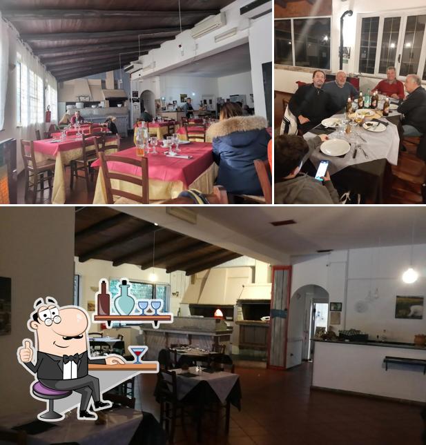 Gli interni di Trattoria Pizzeria Zi'Catofio