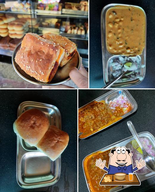 Clam chowder at Golden Bakers