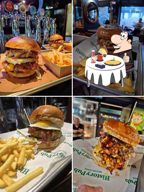 Prova un hamburger a History Pub Restaurant