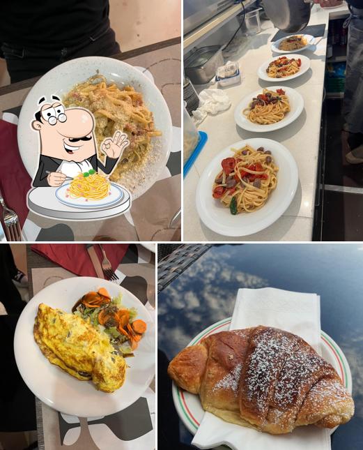 Spaghetti alla carbonara al Angel's Bar