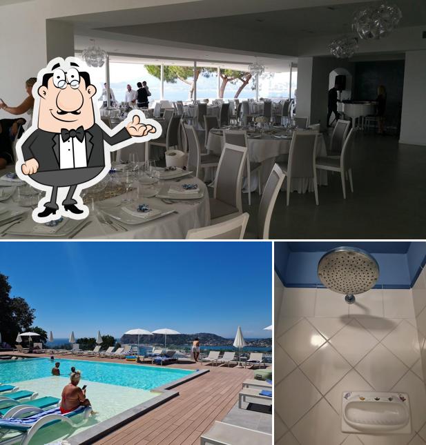 Siediti a un tavolo di Hotel Cala Moresca