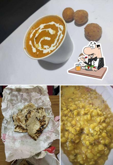 Tandoori Lazeez is distinguished by food and beverage