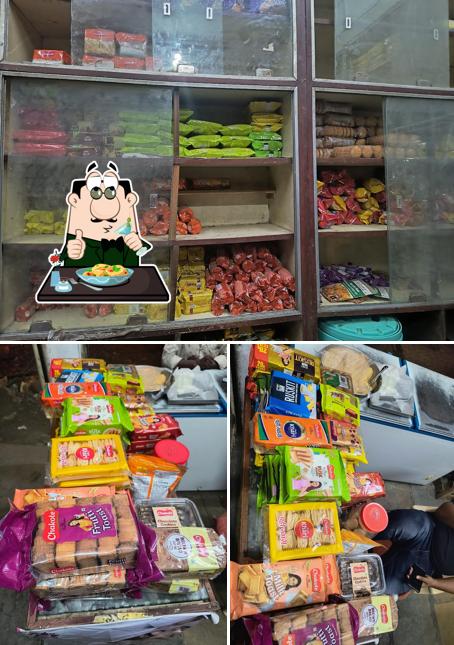 Food at Shri Ram Dudh Bhandaar