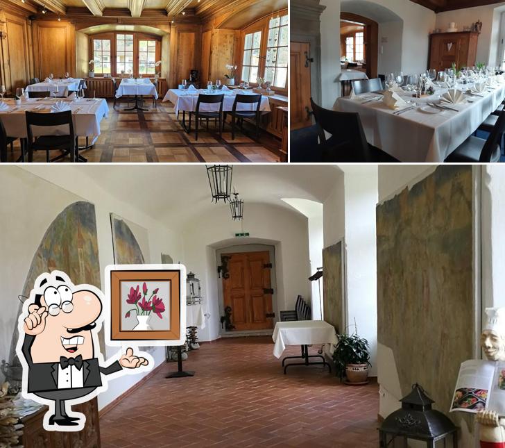 Siediti a un tavolo di Schlossrestaurant A - Pro
