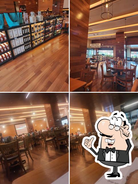 Veja imagens do interior do Madero Steak House Del Rey
