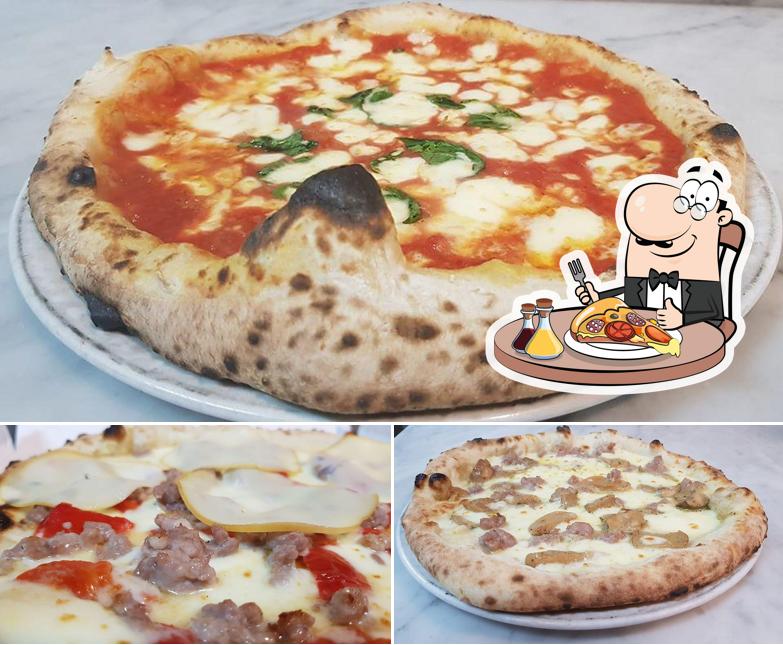 Scegli tra le svariate varianti di pizza