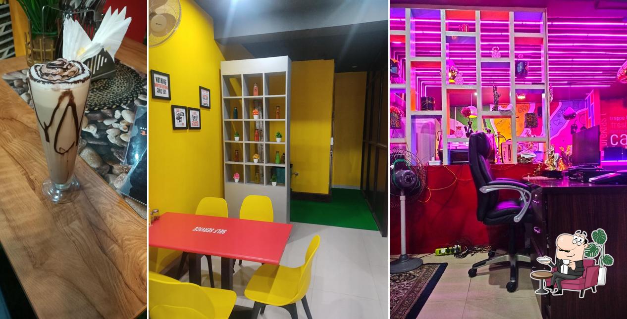 Check out how THE FOOD COURT looks inside