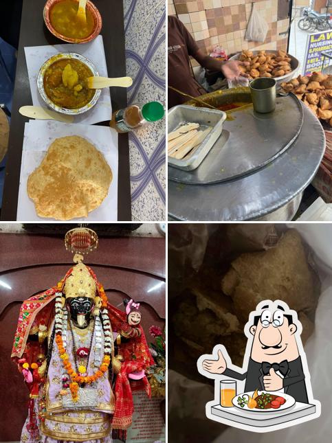 Food at Sadhu Ram Kachori Wale