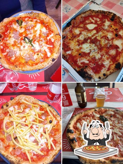 Prenditi una pizza a Pizzeria Caputo Napoli
