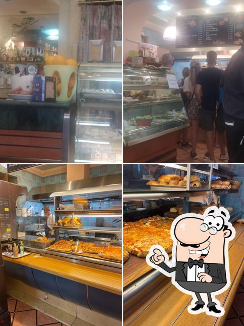 Gli interni di Caffè Pasticceria Michele