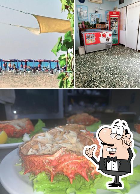 La immagine di interni e cibo da Ristorante Il Gabbiano