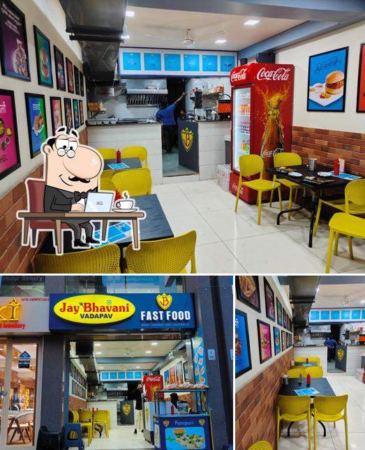 The interior of Jay Bhavani Vadapav Shela