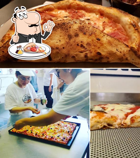 Ordina tra le molte varianti di pizza