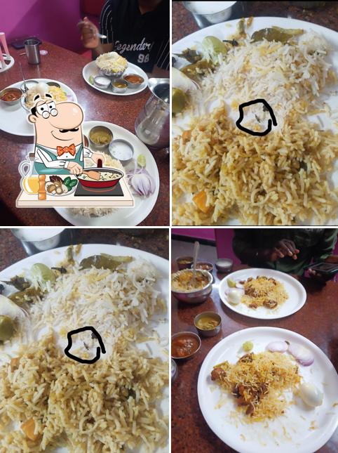 Fried rice at Hotel Rajahamsa