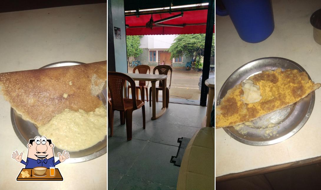 Food at Sri Kottureshwara Benne Dose hotel