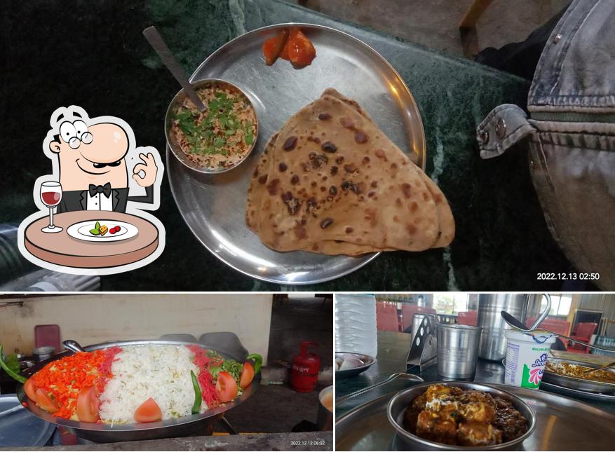 Food at Aashirwad dhaba and family restaurant